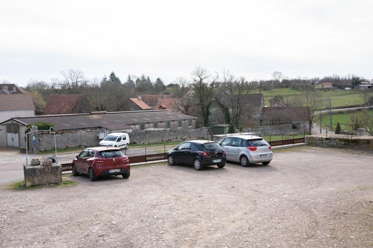 Au Coeur Des Vignes Entre Beaune Et Dijon Villa Montceau-et-Echarnant Luaran gambar